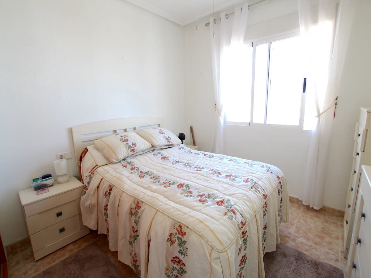 3 sovrum Lägenhet till salu i La Zenia med pool - 195 000 € (Ref: 9806812)