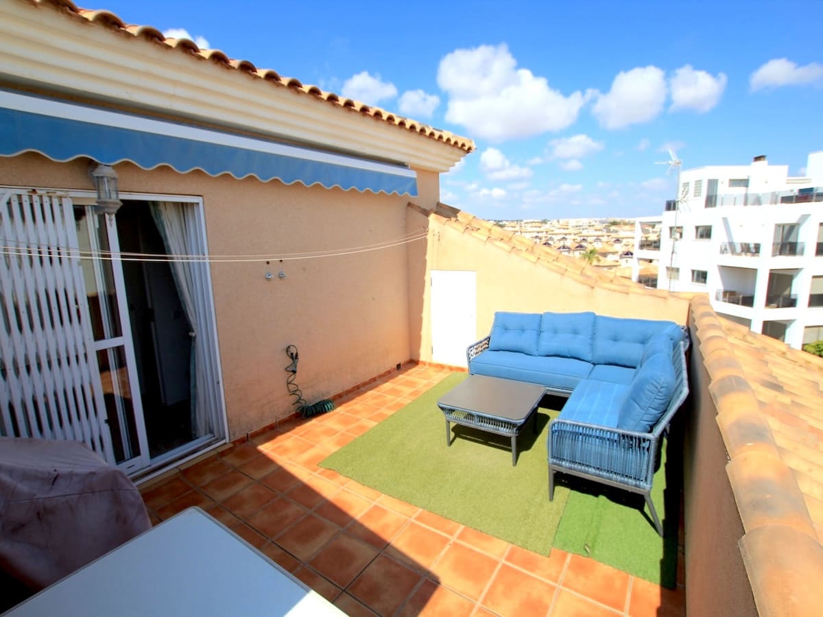 3 sovrum Lägenhet till salu i La Zenia med pool - 195 000 € (Ref: 9806812)