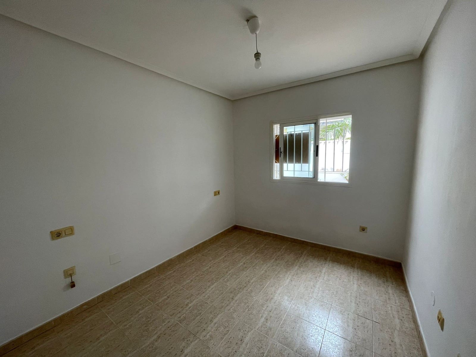 2 makuuhuone Huoneisto myytävänä paikassa Playa Flamenca mukana uima-altaan - 179 995 € (Ref: 9807163)