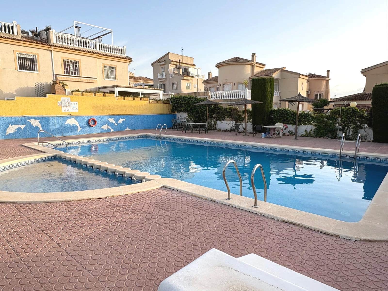 2 sovrum Radhus till salu i Benimar med pool - 199 995 € (Ref: 9812440)