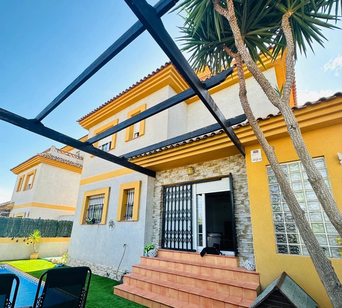 3 camera da letto Villa in vendita in Los Montesinos con piscina - 280.000 € (Rif: 9816401)