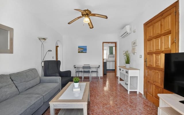 3 slaapkamer Villa te koop in Orihuela Costa, Orihuela met zwembad - € 159.000 (Ref: 9816518)