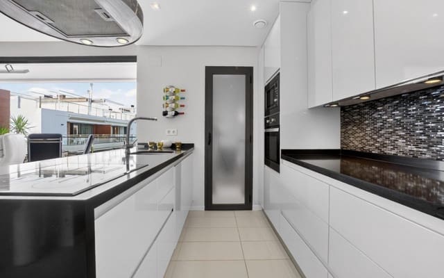 2 chambre Appartement à vendre à Punta Prima, Torrevieja - 323 000 € (Ref: 9816520)