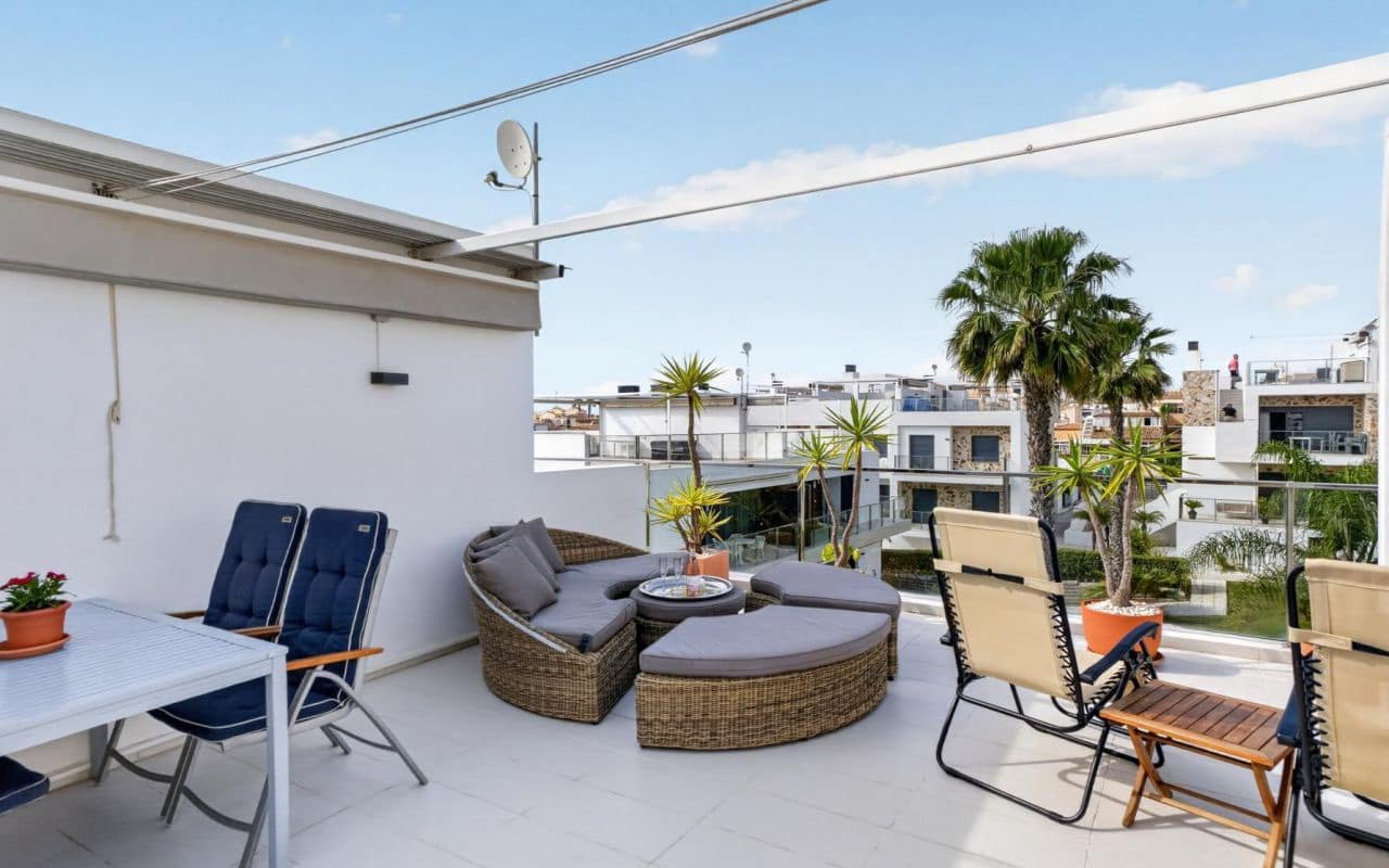 2 chambre Appartement à vendre à Punta Prima - 323 000 € (Ref: 9816520)