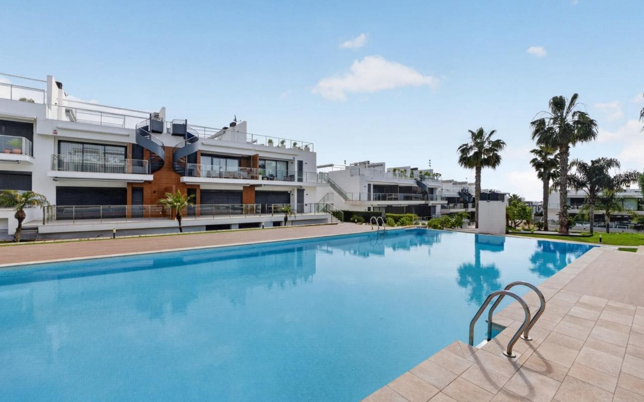 2 chambre Appartement à vendre à Punta Prima - 323 000 € (Ref: 9816520)