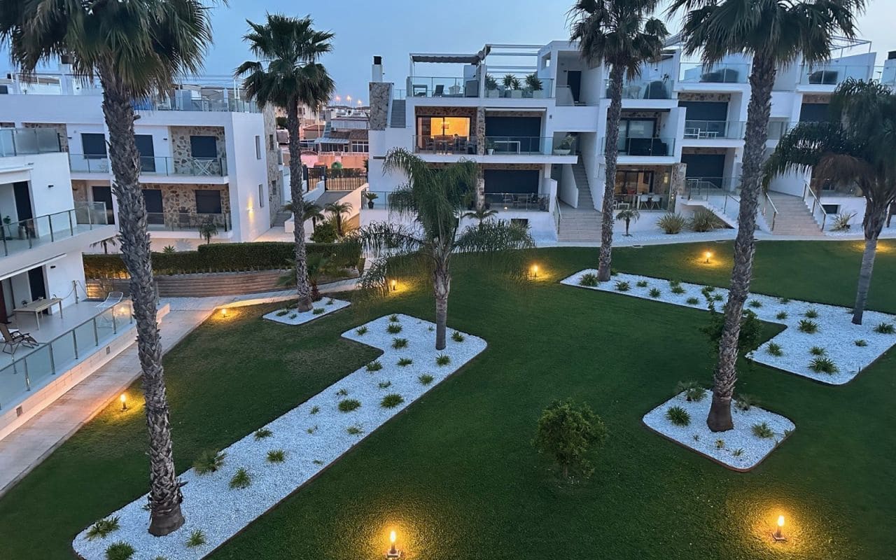 2 chambre Appartement à vendre à Punta Prima - 323 000 € (Ref: 9816520)