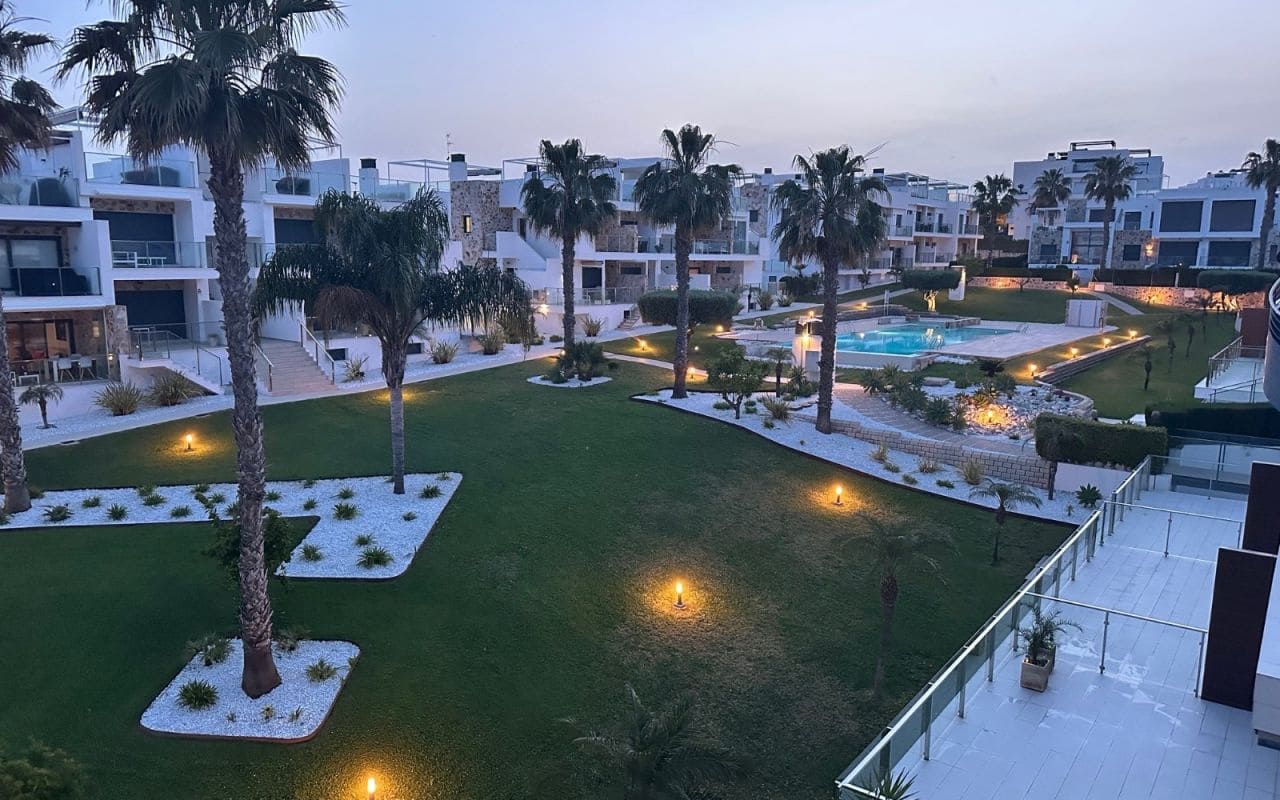 2 chambre Appartement à vendre à Punta Prima - 323 000 € (Ref: 9816520)