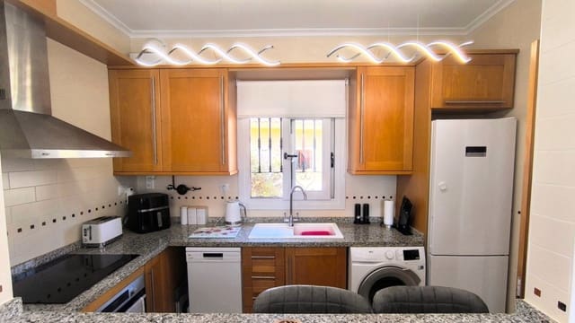 2 soveværelse Bungalow til salg i Algorfa med swimmingpool - € 249.950 (Ref: 9818798)