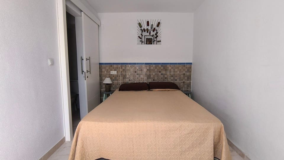 4 slaapkamer Villa te koop in Ciudad Quesada met zwembad garage - € 450.000 (Ref: 9821499)