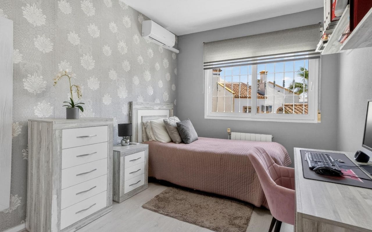 4 soveværelse Villa til salg i Los Dolses med swimmingpool - € 795.000 (Ref: 9821590)