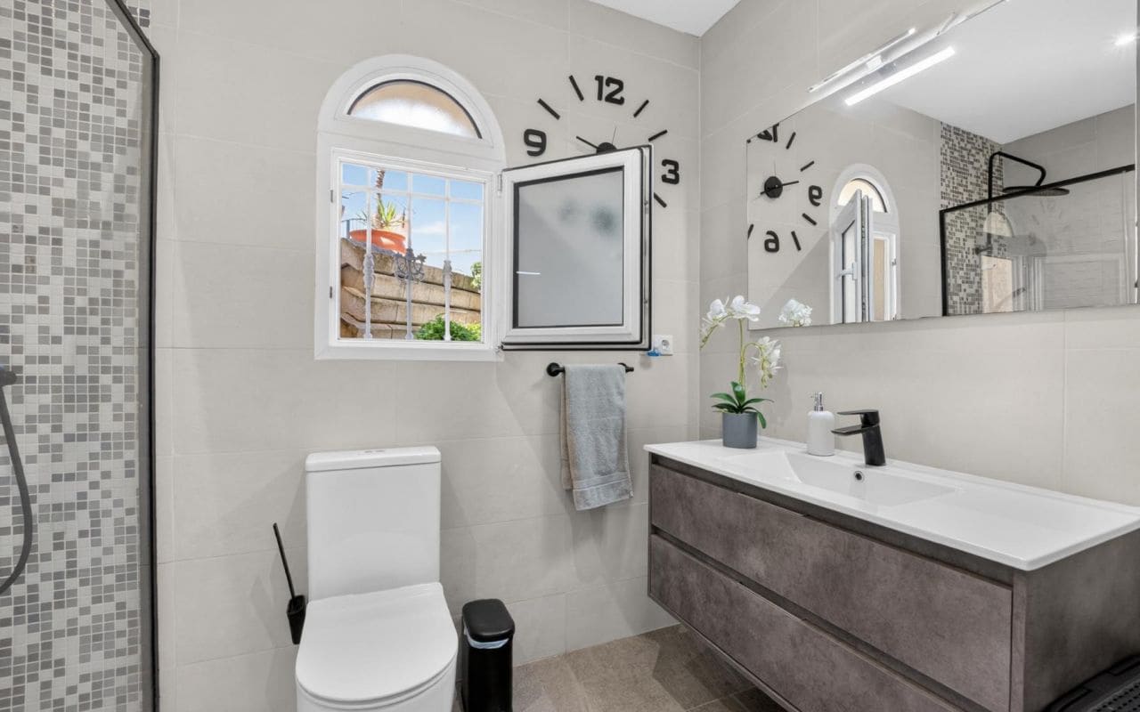 4 soveværelse Villa til salg i Los Dolses med swimmingpool - € 795.000 (Ref: 9821590)
