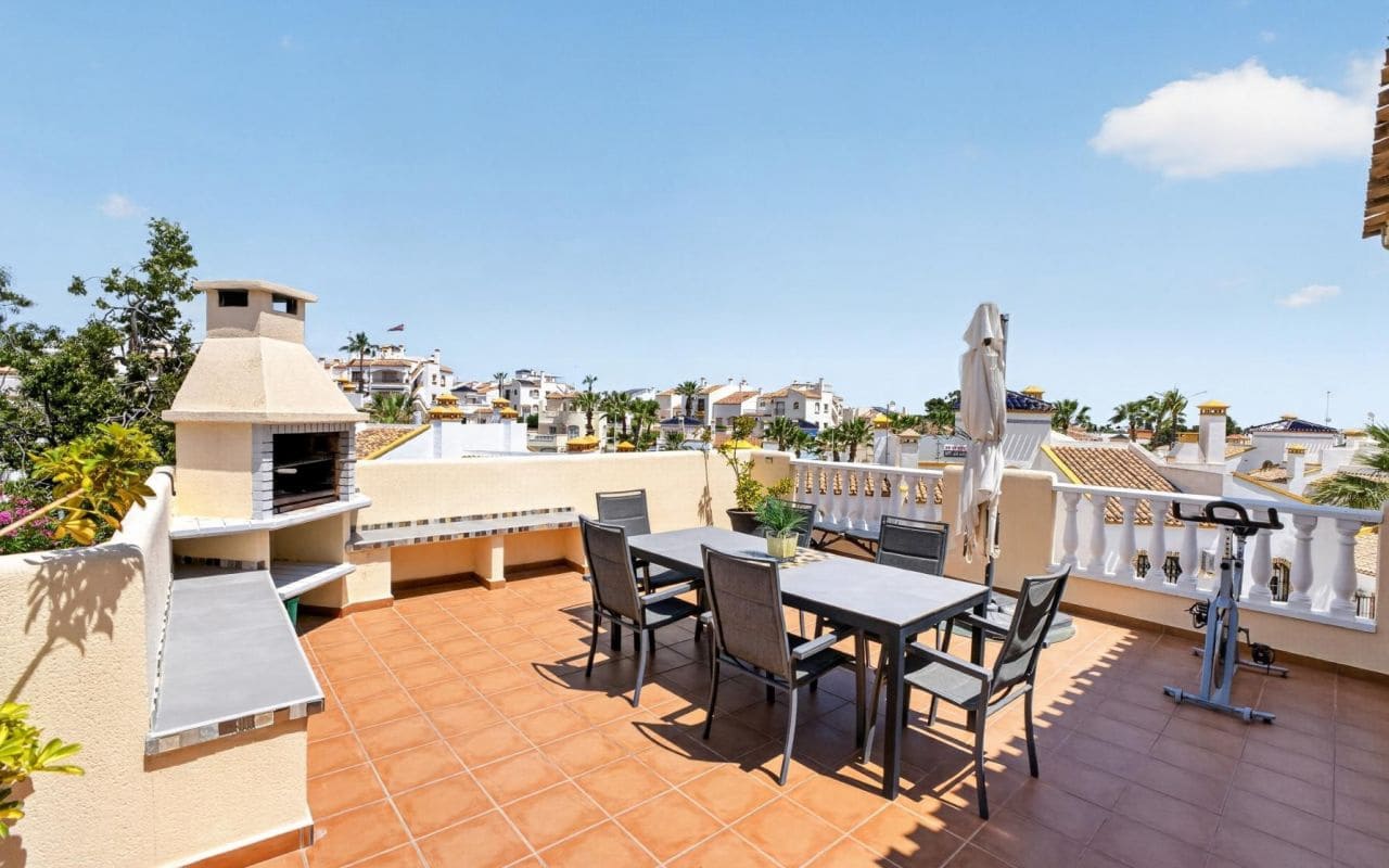 4 soveværelse Villa til salg i Los Dolses med swimmingpool - € 795.000 (Ref: 9821590)