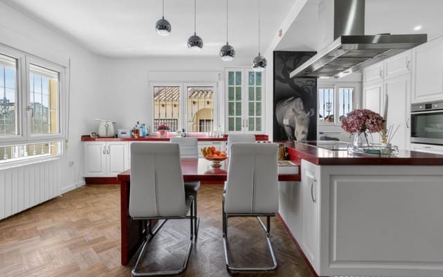 4 soveværelse Villa til salg i Los Dolses, Orihuela med swimmingpool - € 795.000 (Ref: 9821590)