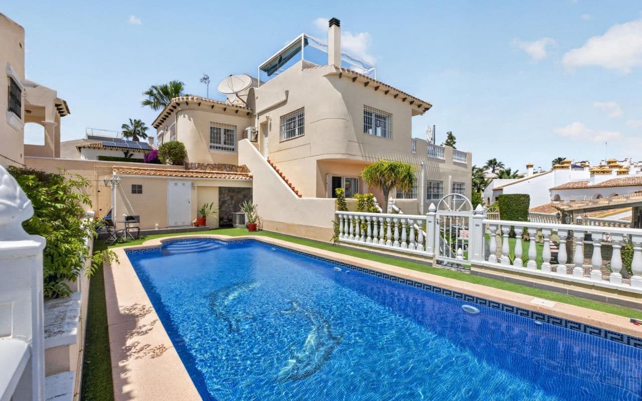 4 soveværelse Villa til salg i Los Dolses med swimmingpool - € 795.000 (Ref: 9821590)