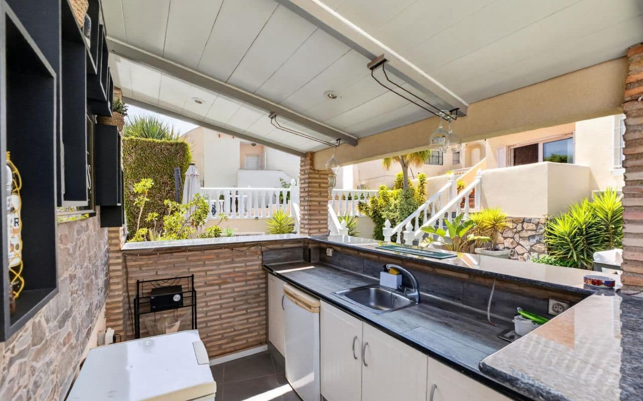 4 soveværelse Villa til salg i Los Dolses med swimmingpool - € 795.000 (Ref: 9821590)