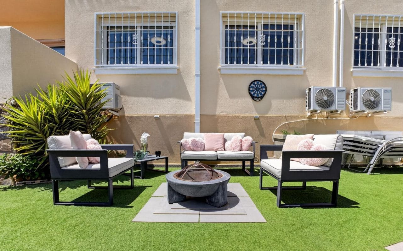 4 soveværelse Villa til salg i Los Dolses med swimmingpool - € 795.000 (Ref: 9821590)