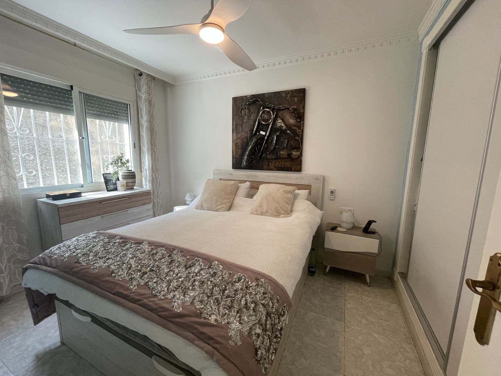 Chalet de 3 habitaciones en La Marina en venta con piscina garaje - 310.000 € (Ref: 9827524)