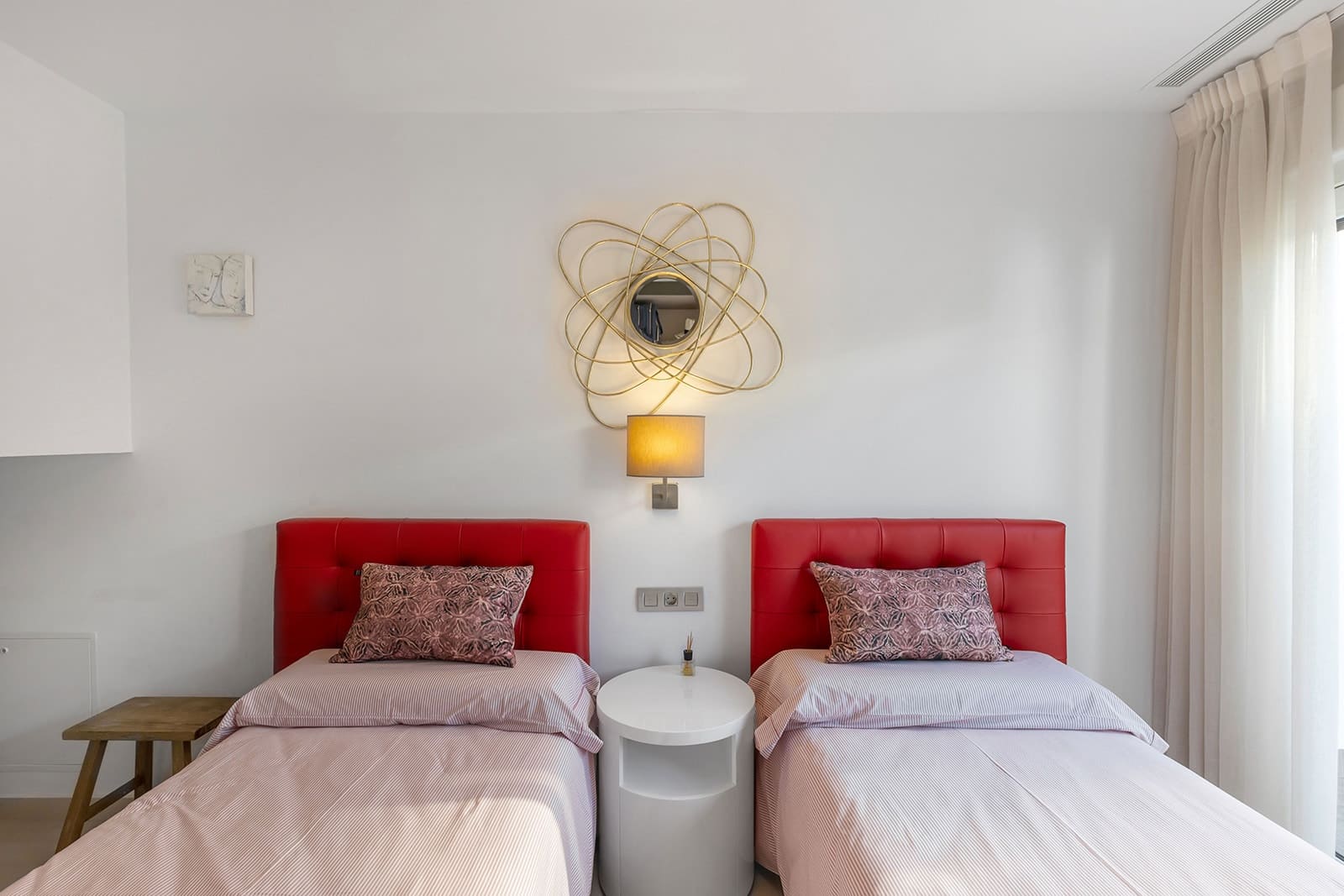 Chalet de 3 habitaciones en Ciudad Quesada en venta con piscina - 449.000 € (Ref: 9827681)
