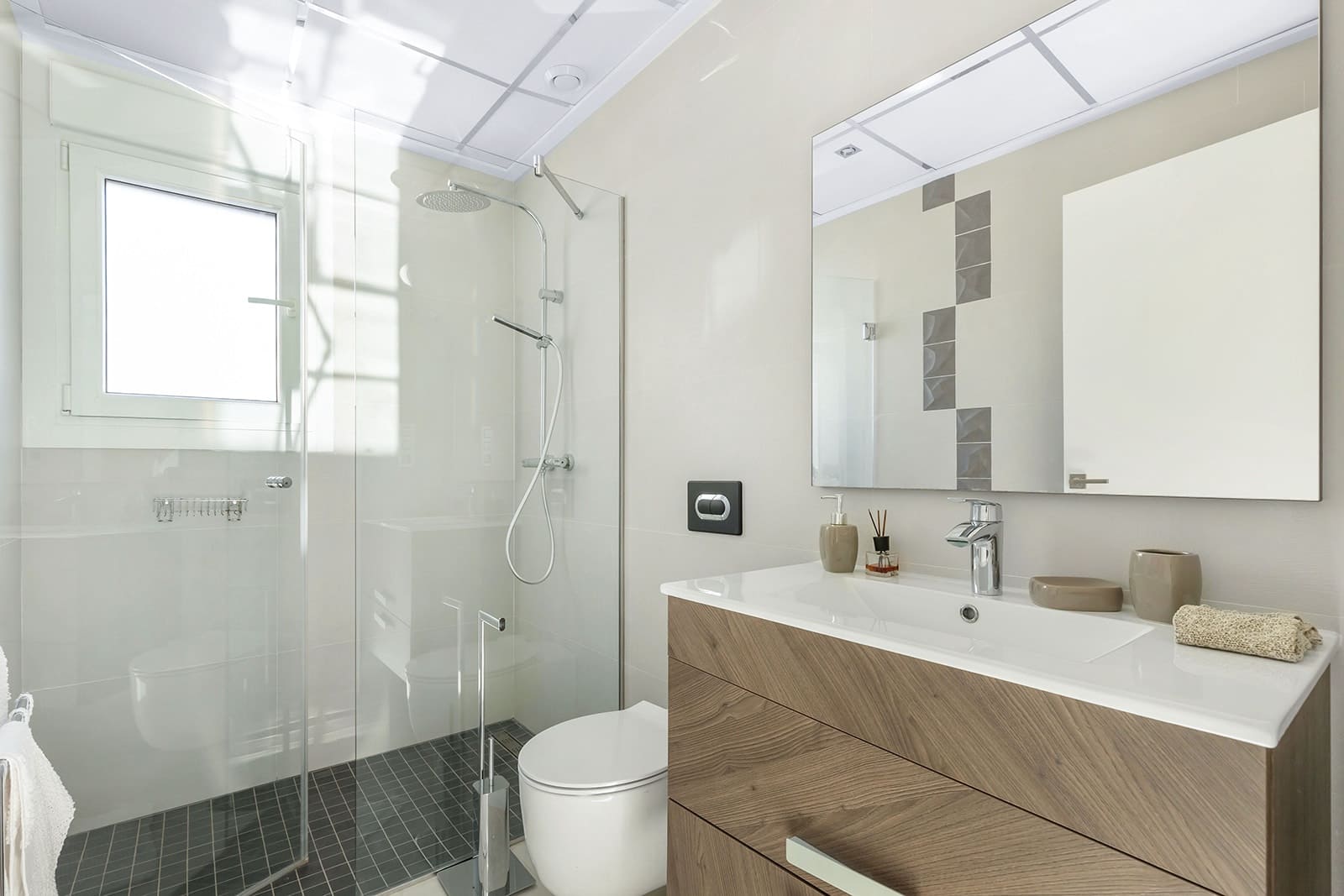 Chalet de 3 habitaciones en Ciudad Quesada en venta con piscina - 449.000 € (Ref: 9827681)