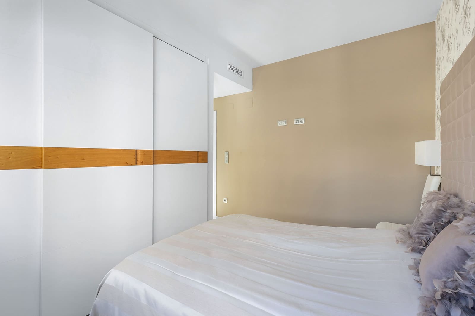Chalet de 3 habitaciones en Ciudad Quesada en venta con piscina - 449.000 € (Ref: 9827681)