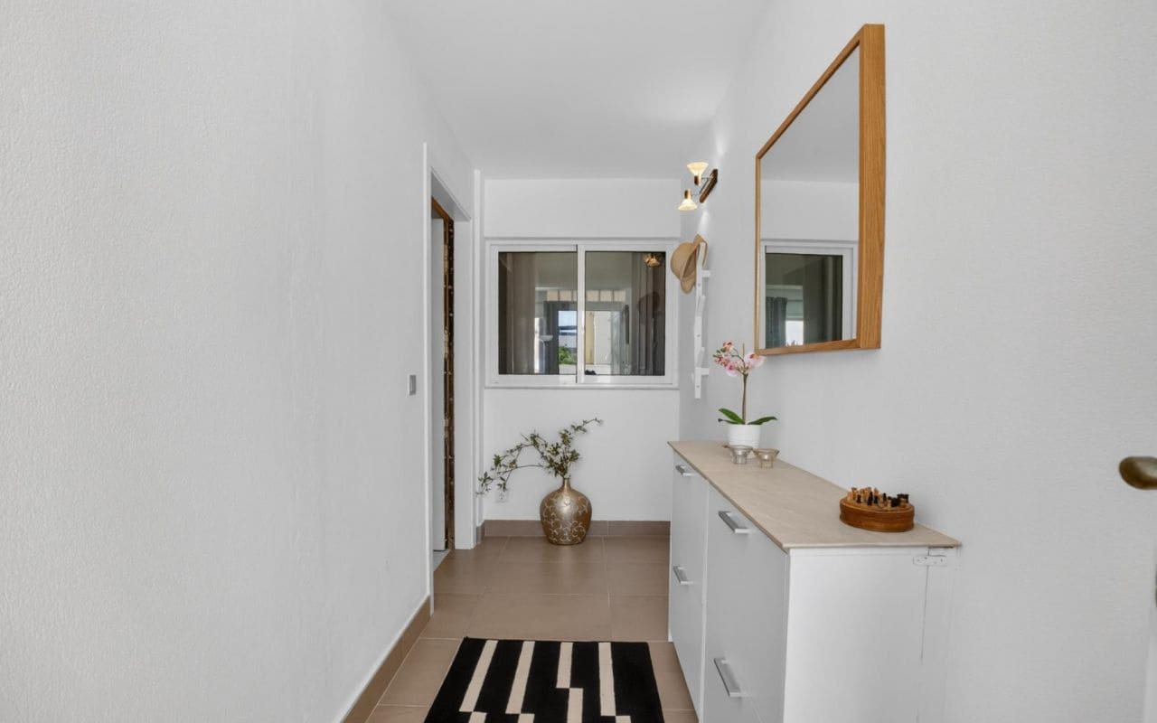 2 quarto Moradia Geminada para venda em Cabo Roig com piscina - 289 000 € (Ref: 9832901)