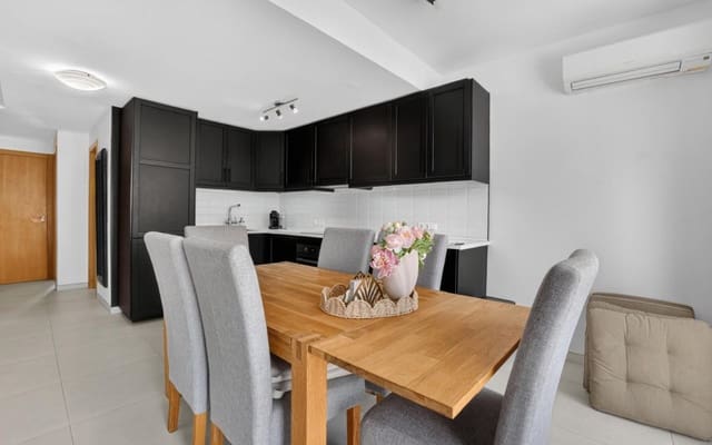 2 quarto Moradia Geminada para venda em Cabo Roig, Orihuela com piscina - 289 000 € (Ref: 9832901)