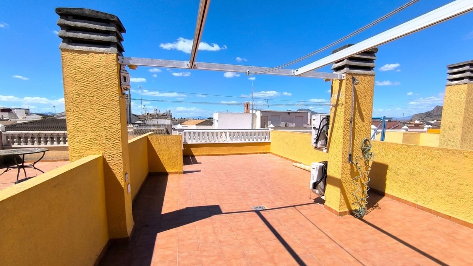 2 bedroom Apartment for sale in San Bartolome with pool - € 90,000 (Ref: 9834564)