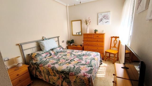 2 bedroom Apartment for sale in San Bartolomé, Orihuela with pool - € 90,000 (Ref: 9834564)