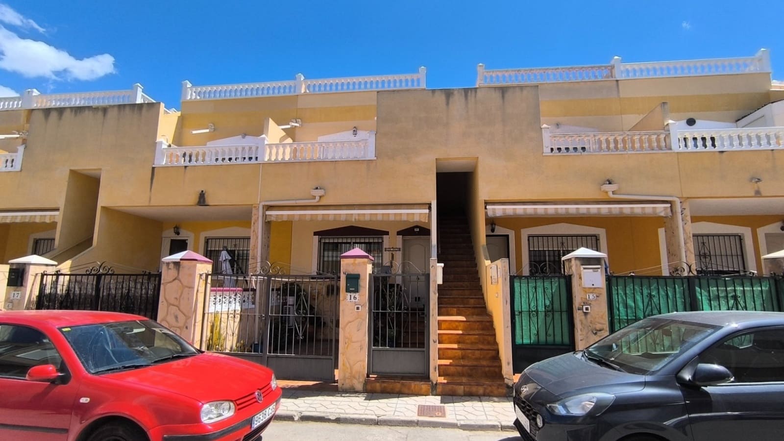 2 bedroom Apartment for sale in San Bartolome with pool - € 90,000 (Ref: 9834564)