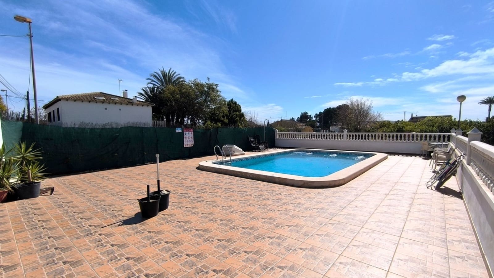 2 bedroom Apartment for sale in San Bartolome with pool - € 90,000 (Ref: 9834564)