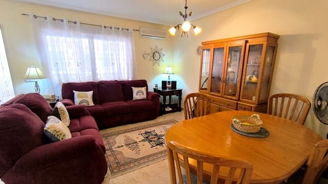 2 bedroom Apartment for sale in San Bartolomé, Orihuela - € 85,000 (Ref: 9834565)