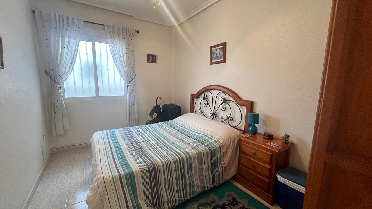 2 bedroom Apartment for sale in Almoradi with pool - € 119,995 (Ref: 9838565)