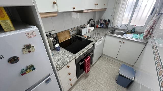 2 soveværelse Lejlighed til salg i Almoradí med swimmingpool - € 119.995 (Ref: 9838565)
