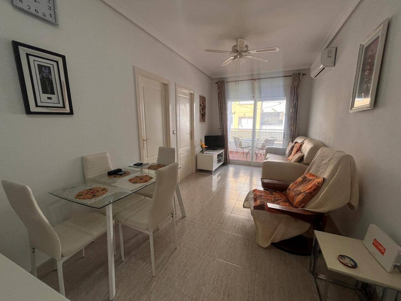 2 bedroom Apartment for sale in Almoradi with pool - € 105,000 (Ref: 9838566)