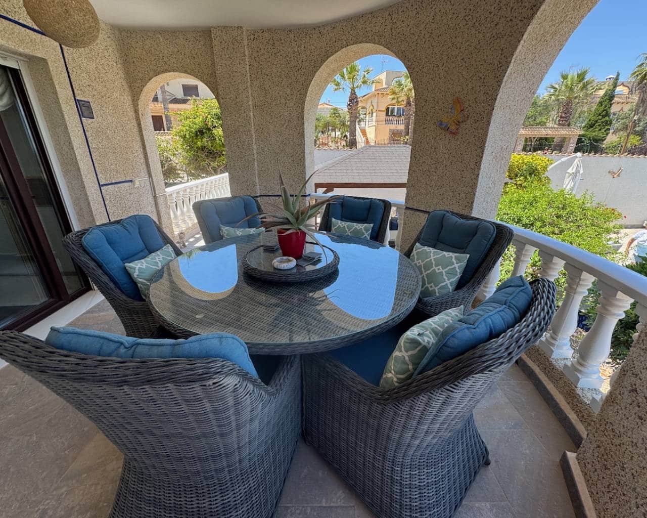 5 Zimmer Villa zu verkaufen in Algorfa mit Pool Garage - 685.000 € (Ref: 9844407)
