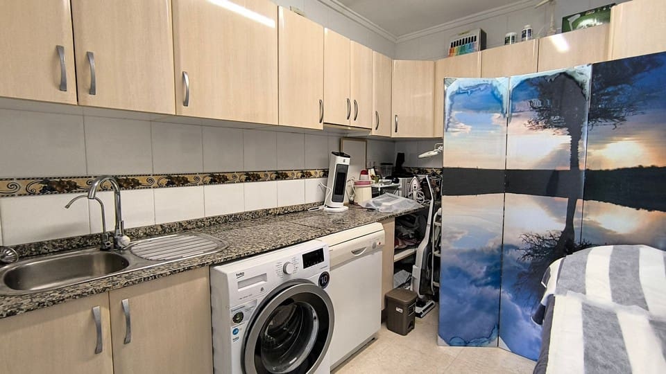 3 makuuhuone Huvila myytävänä paikassa Ciudad Quesada mukana uima-altaan - 450 000 € (Ref: 9844488)