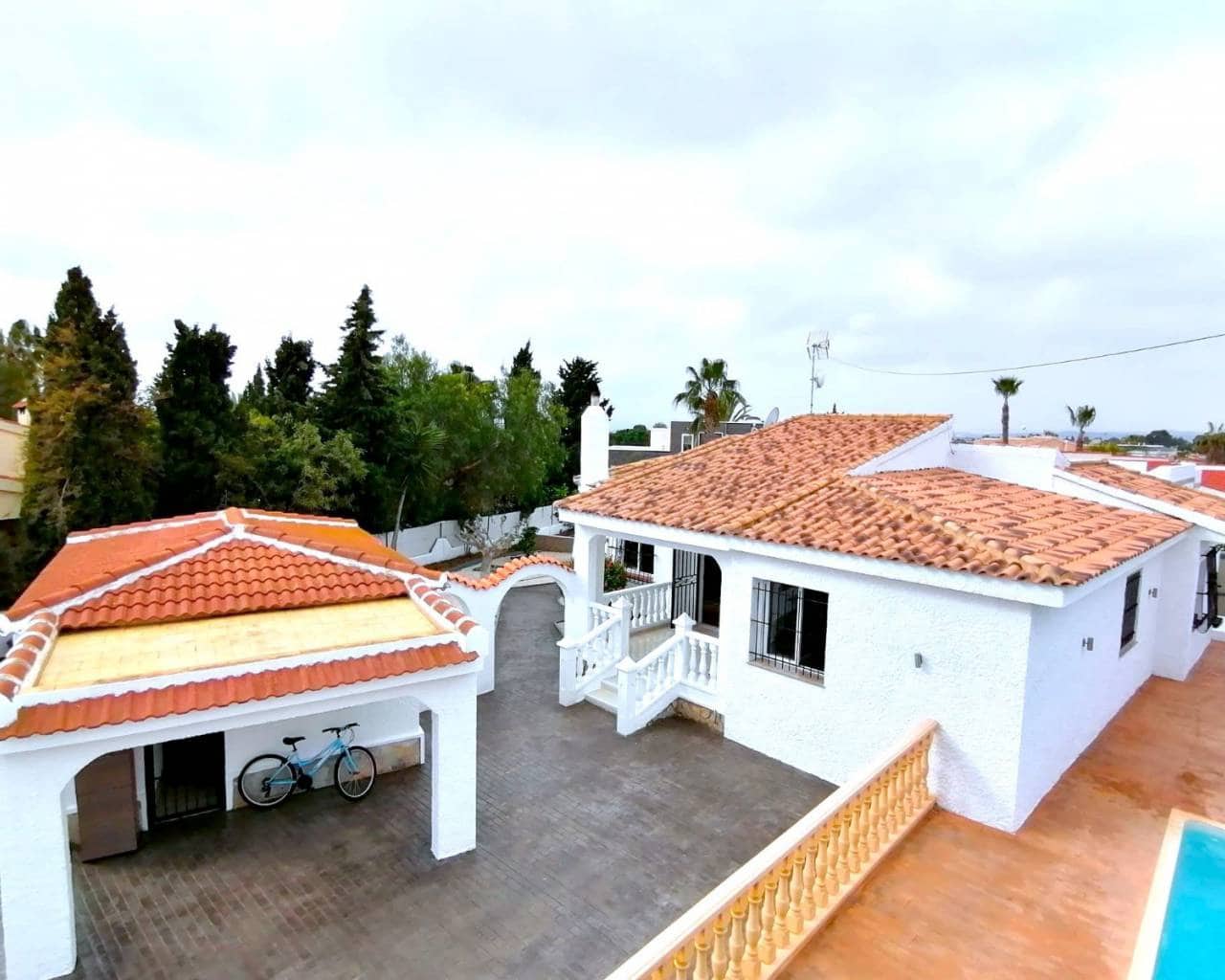 3 sypialnia Willa na sprzedaż w Ciudad Quesada - 530 000 € (Ref: 9847680)