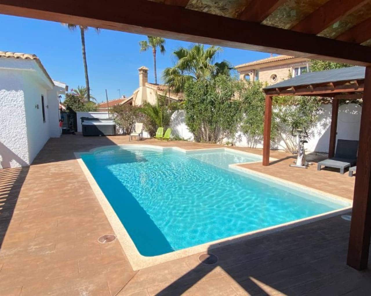 3 sypialnia Willa na sprzedaż w Ciudad Quesada - 530 000 € (Ref: 9847680)