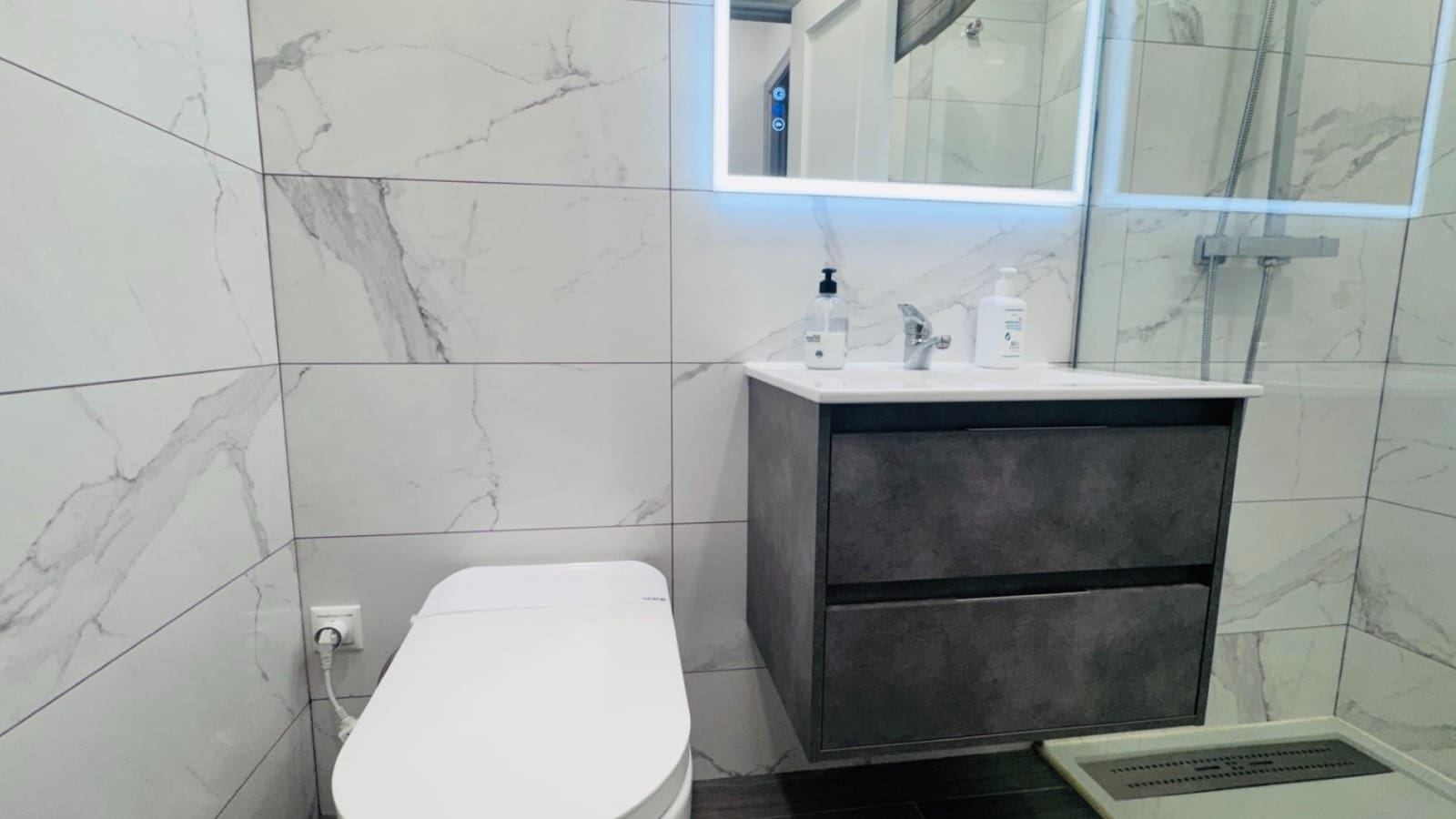 2 Zimmer Apartment zu verkaufen in Entre Naranjos mit Pool - 135.000 € (Ref: 9848227)