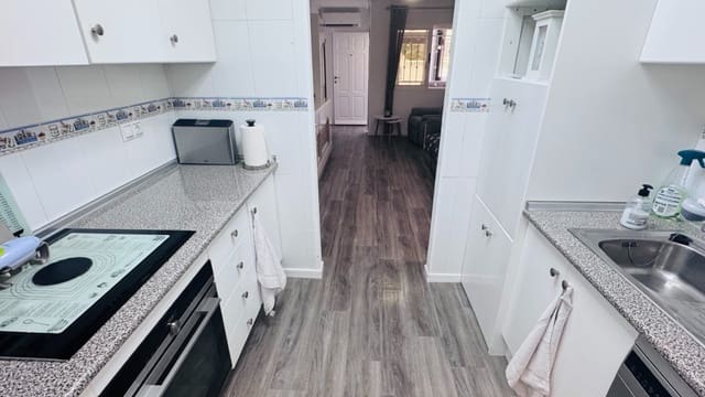 2 Zimmer Apartment zu verkaufen in Entre Naranjos, Orihuela mit Pool - 135.000 € (Ref: 9848227)
