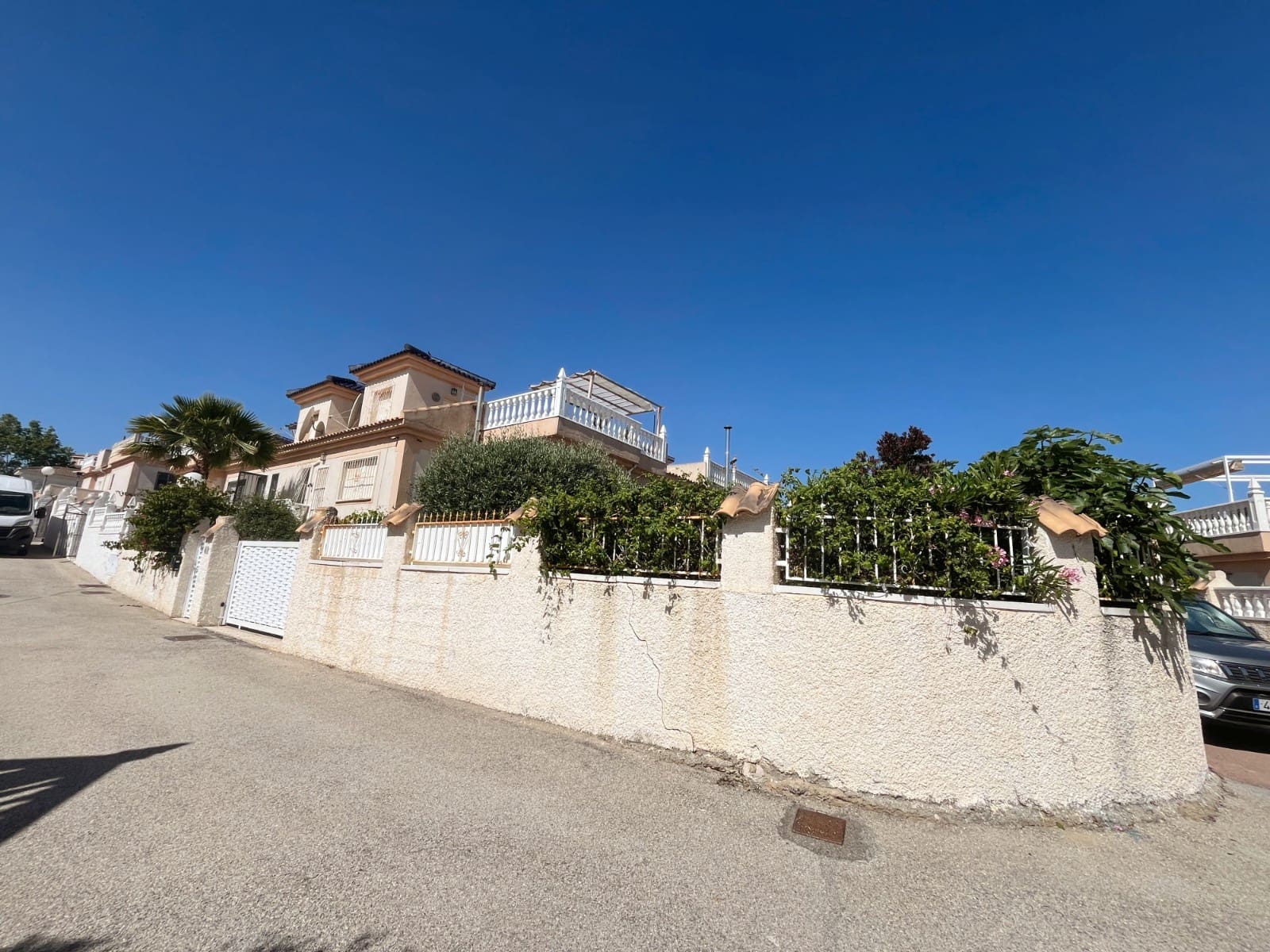 2 bedroom Terraced Villa for sale in Ciudad Quesada with pool - € 245,000 (Ref: 9849912)