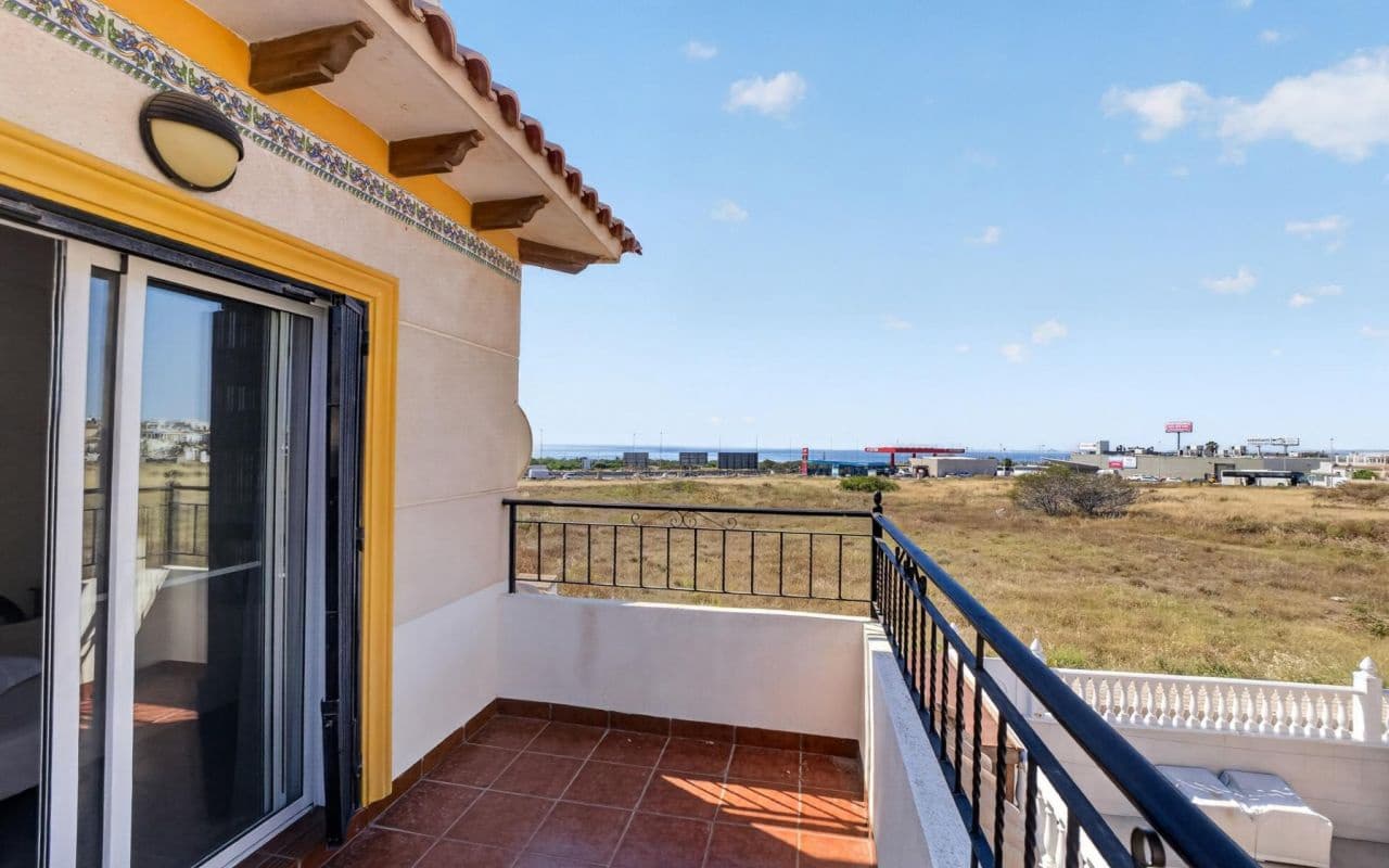 2 chambre Maison de Ville à vendre à Punta Prima avec piscine - 179 000 € (Ref: 9853045)