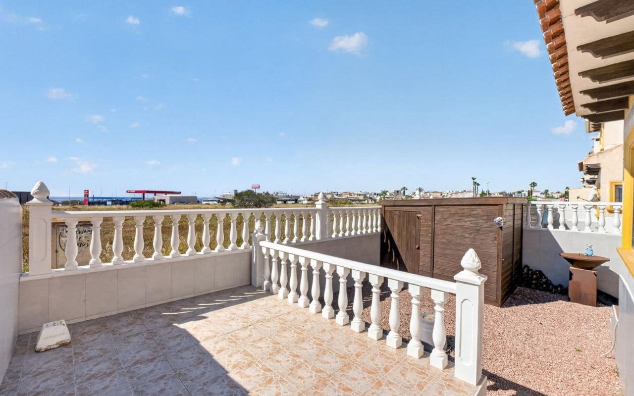 2 chambre Maison de Ville à vendre à Punta Prima avec piscine - 179 000 € (Ref: 9853045)