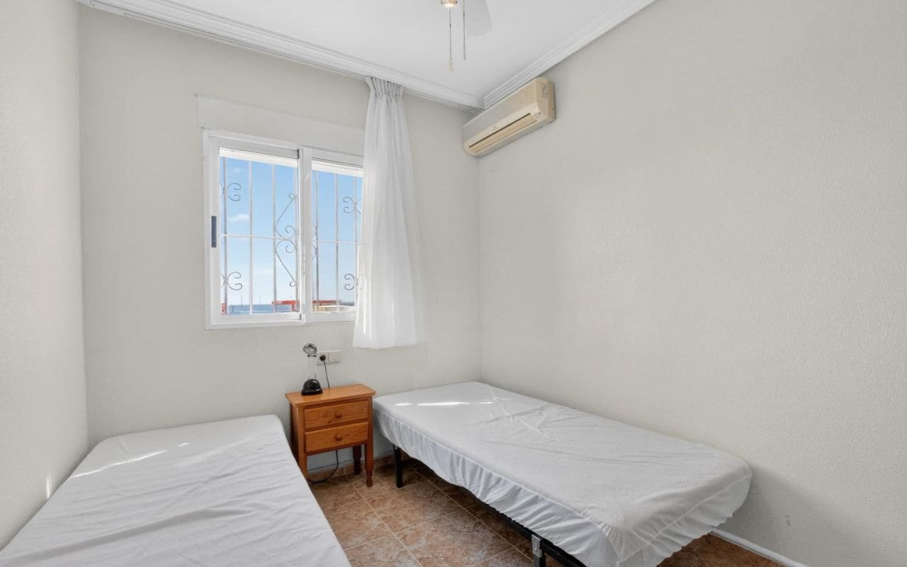 2 chambre Maison de Ville à vendre à Punta Prima avec piscine - 179 000 € (Ref: 9853045)