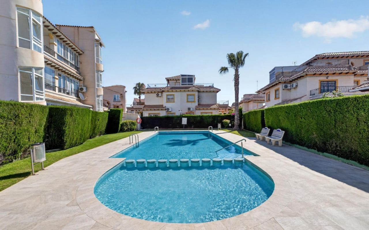 2 chambre Maison de Ville à vendre à Punta Prima avec piscine - 179 000 € (Ref: 9853045)