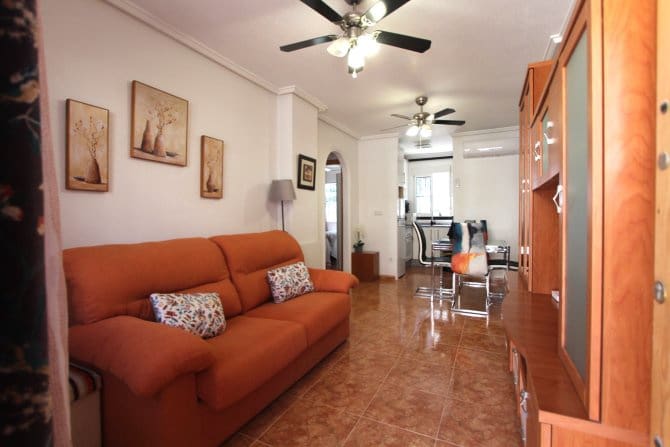 2 slaapkamer Appartement te koop in Algorfa met zwembad - € 125.000 (Ref: 9858874)