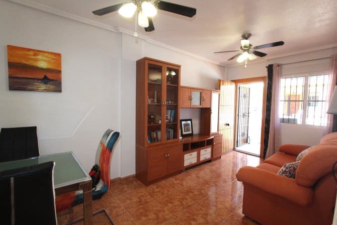 2 slaapkamer Appartement te koop in Algorfa met zwembad - € 125.000 (Ref: 9858874)