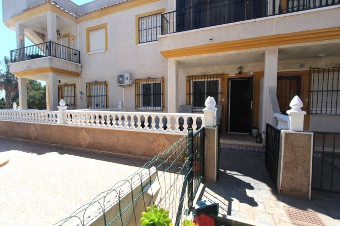 2 slaapkamer Appartement te koop in Algorfa met zwembad - € 125.000 (Ref: 9858874)