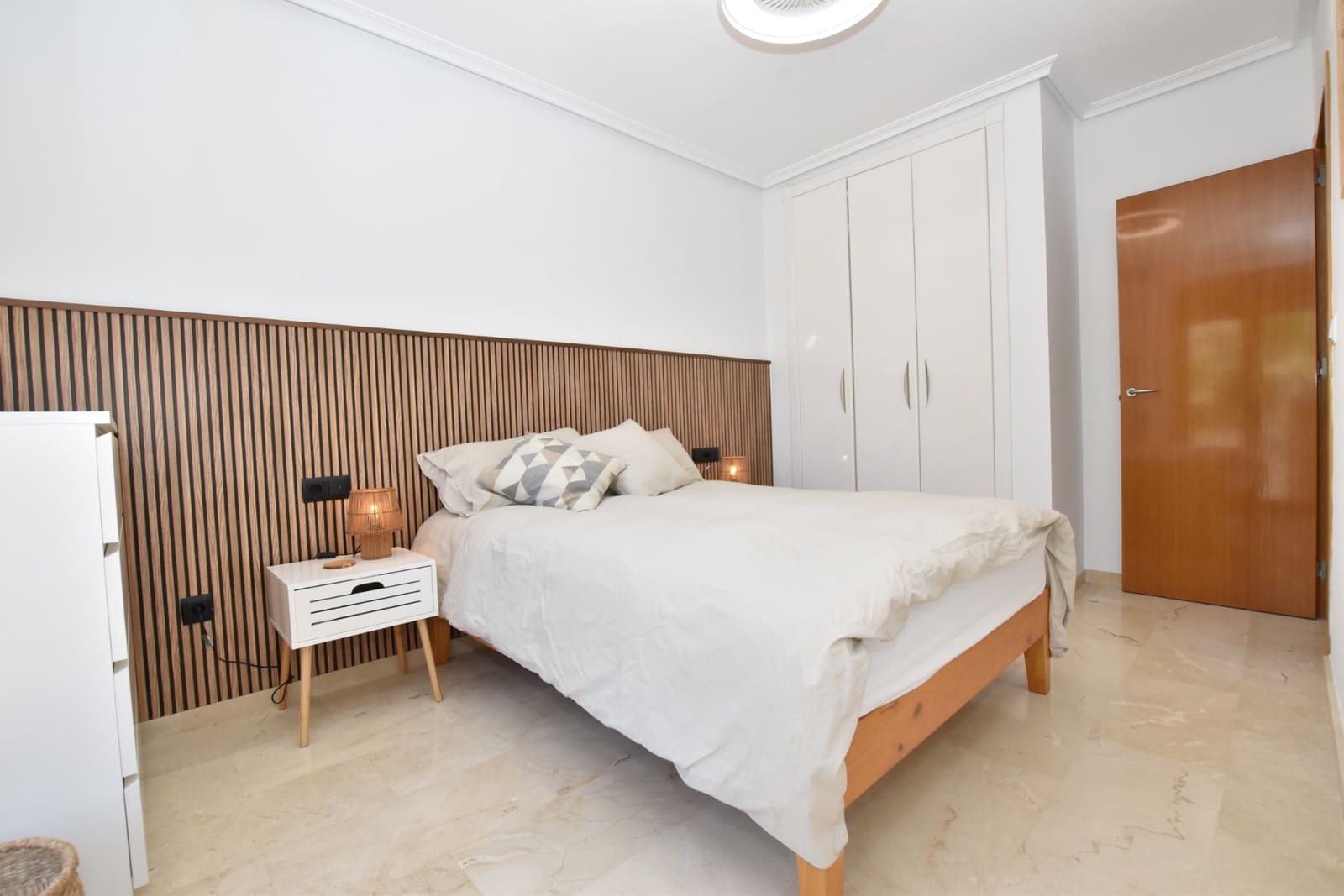 2 bedroom Townhouse for sale in Algorfa with pool - € 210,000 (Ref: 9860833)