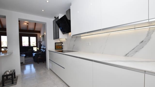 3 soverom Villa til salgs i Algorfa med svømmebasseng garasje - € 495 000 (Ref: 9865541)